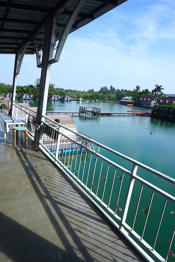 Feel Like Home แบบบ้านบ้าน Talat Amphoe Nakhon Chai Si Zewnętrze zdjęcie